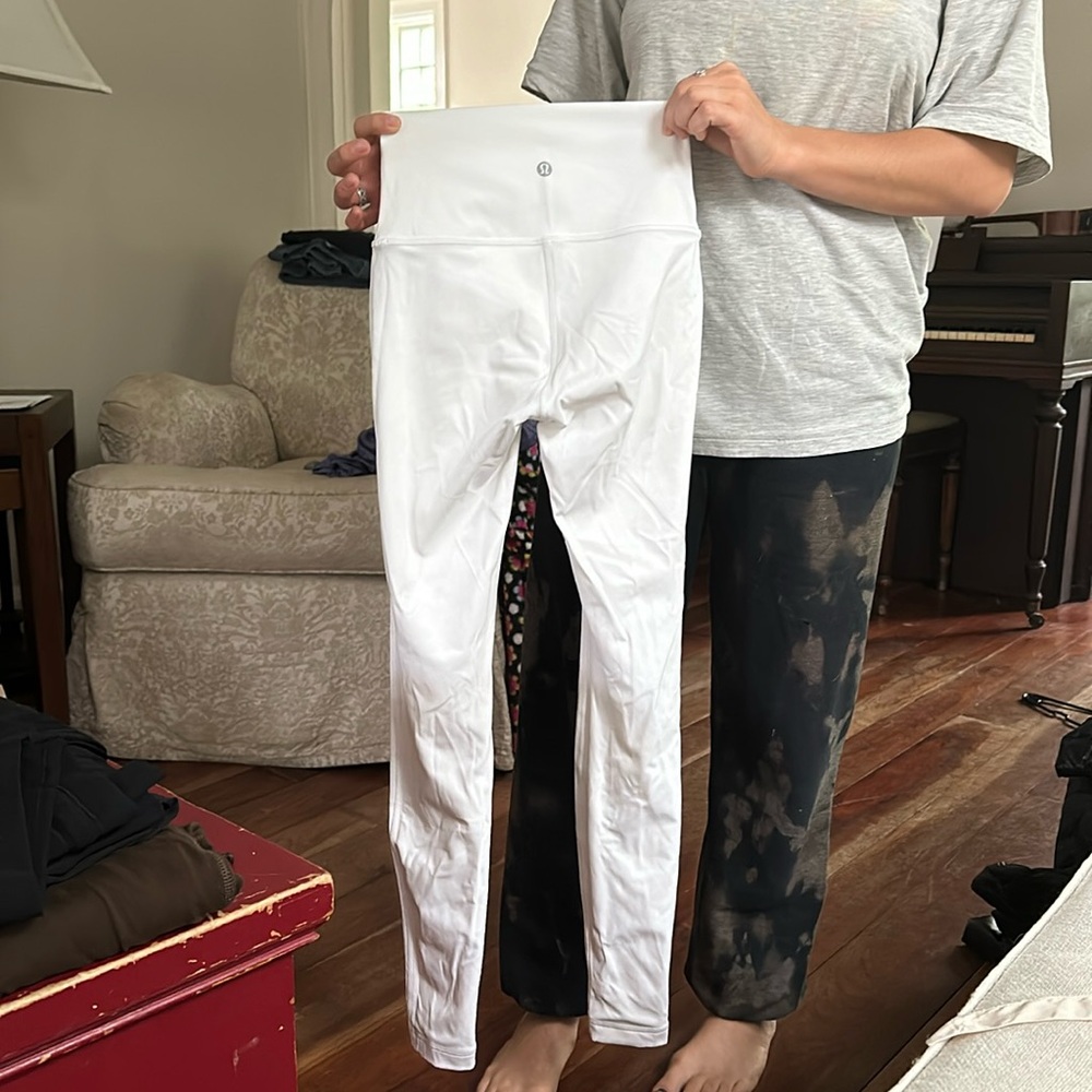 white high rise lululemon leggings